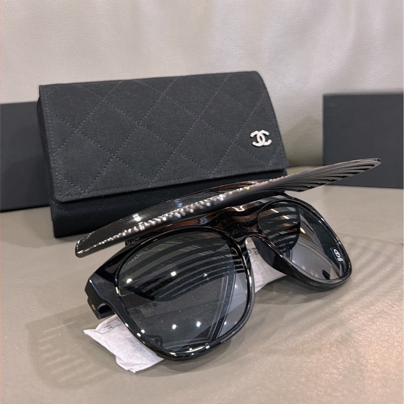 香奈兒墨鏡-1