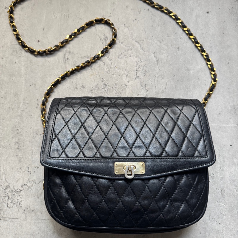 Bally 黑色菱格紋 classic flap chain bag 真皮鏈包 斜背手提-3