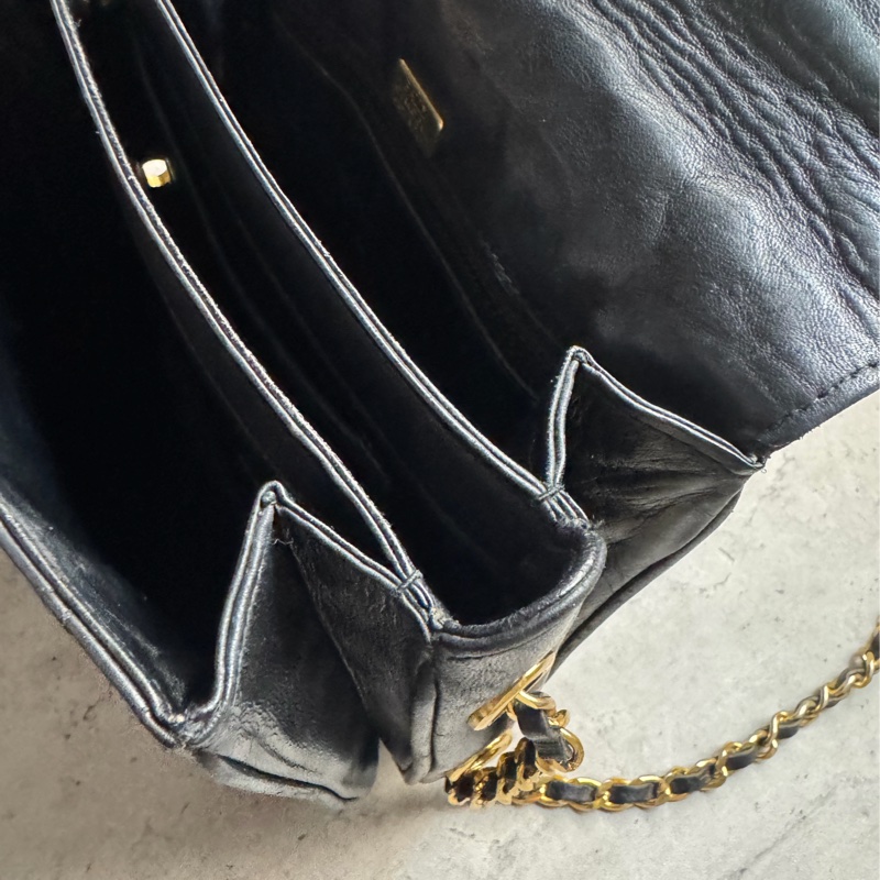 Bally 黑色菱格紋 classic flap chain bag 真皮鏈包 斜背手提-23