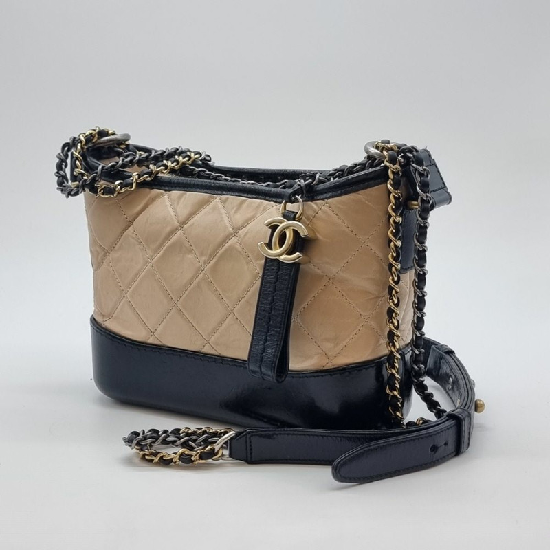 【包稅】CHANEL Gabrielle Hobo Bag 米色 CHB061238-1