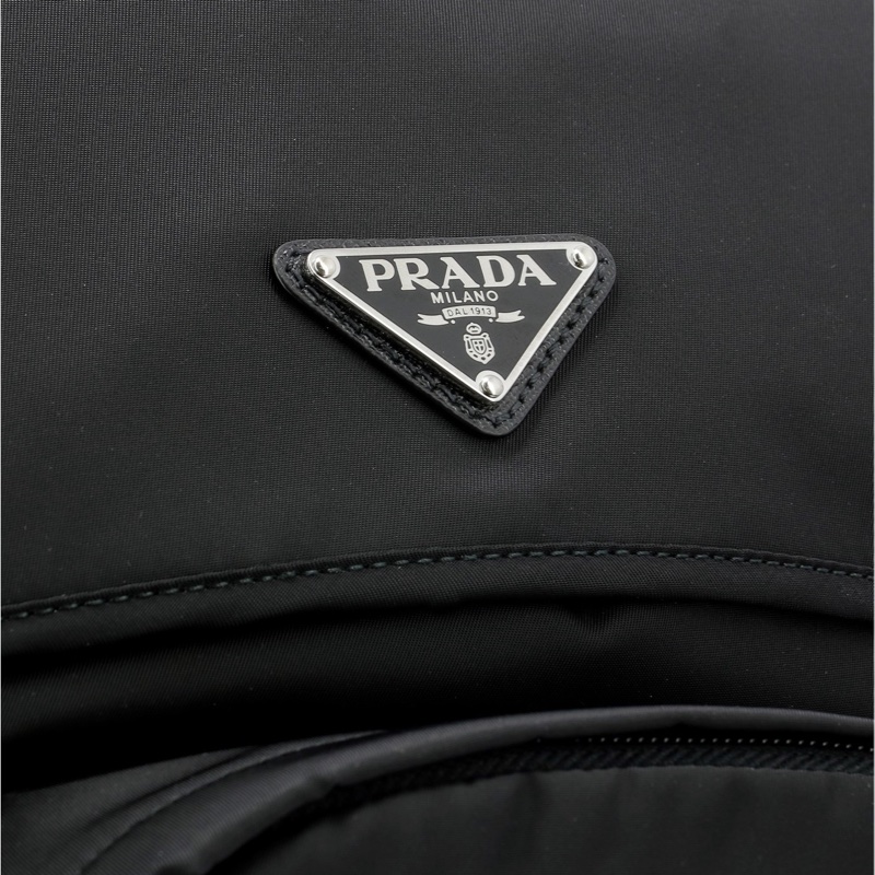 Prada 男士 Re-Nylon與Saffiano皮質背包均碼碼常規、27cm*17cm*45cm-4