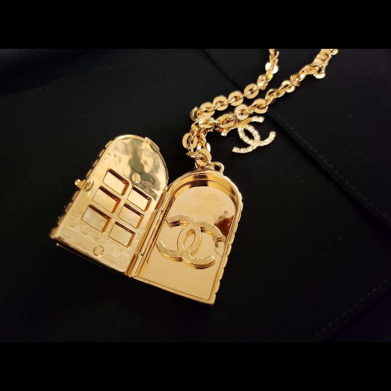 (近新閒置品)Chanel總部門牌項鍊(王一博同款)-3
