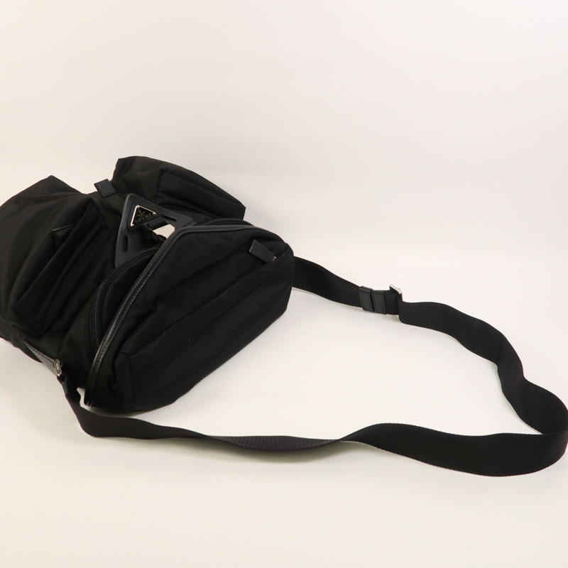 PRADA 尼龍Shoulder Bag銀扣肩背袋-6