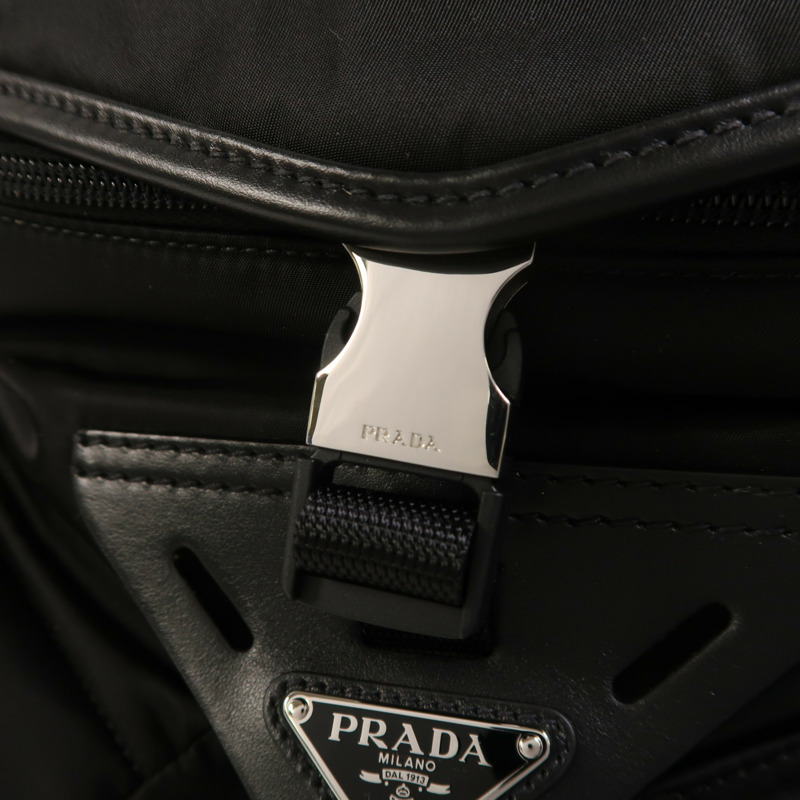 PRADA 尼龍Shoulder Bag銀扣肩背袋-13