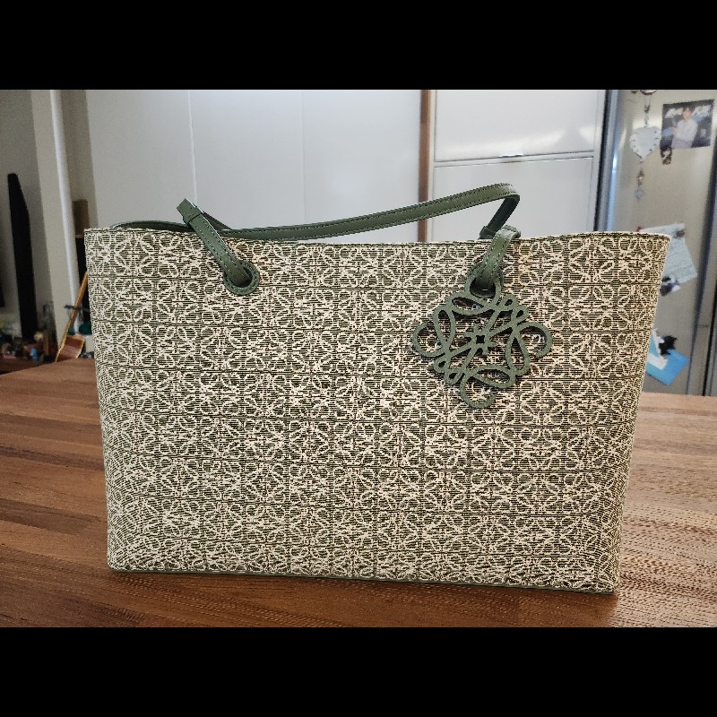 (近新閒置品)LOEWE經典花紋托特包-0