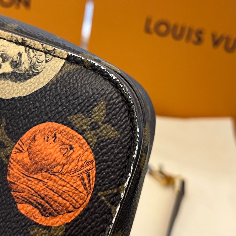 LV POCHETTE METIS手袋郵差包 斜挎包 限量徽章 超級稀有-7