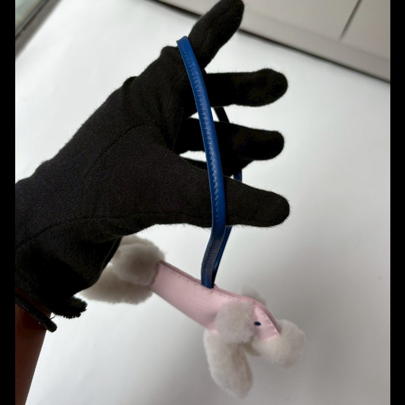 Hermes budy 粉色皮革狗狗吊飾-1