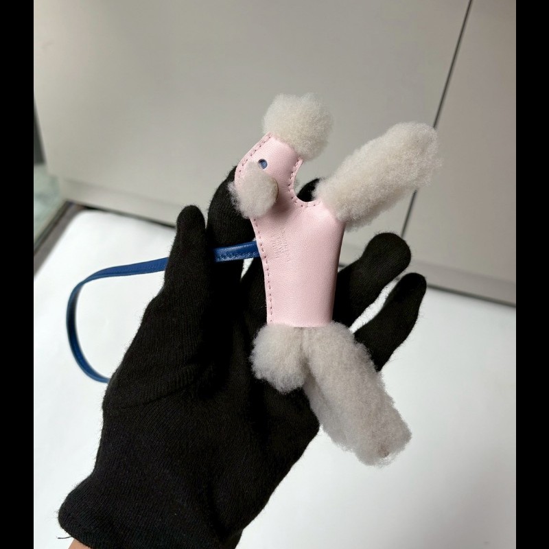 Hermes budy 粉色皮革狗狗吊飾-3