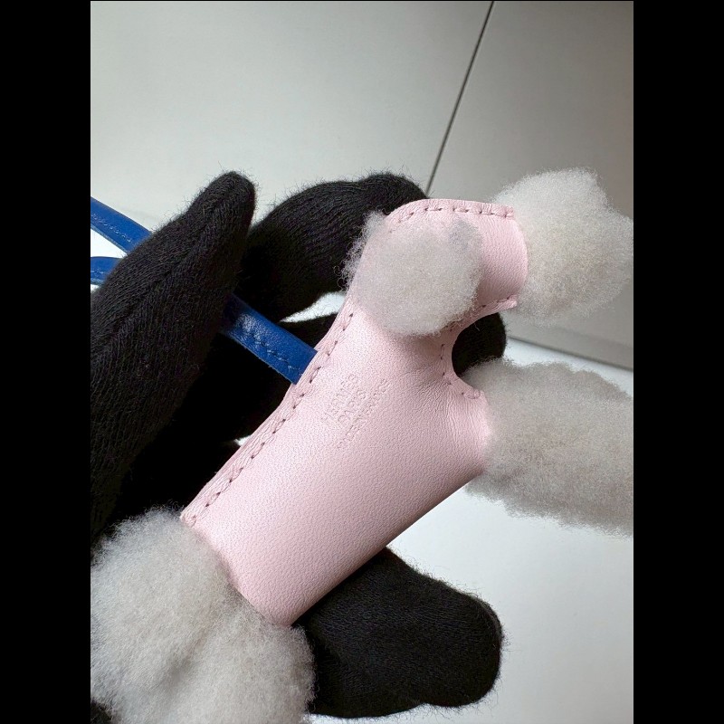 Hermes budy 粉色皮革狗狗吊飾-5