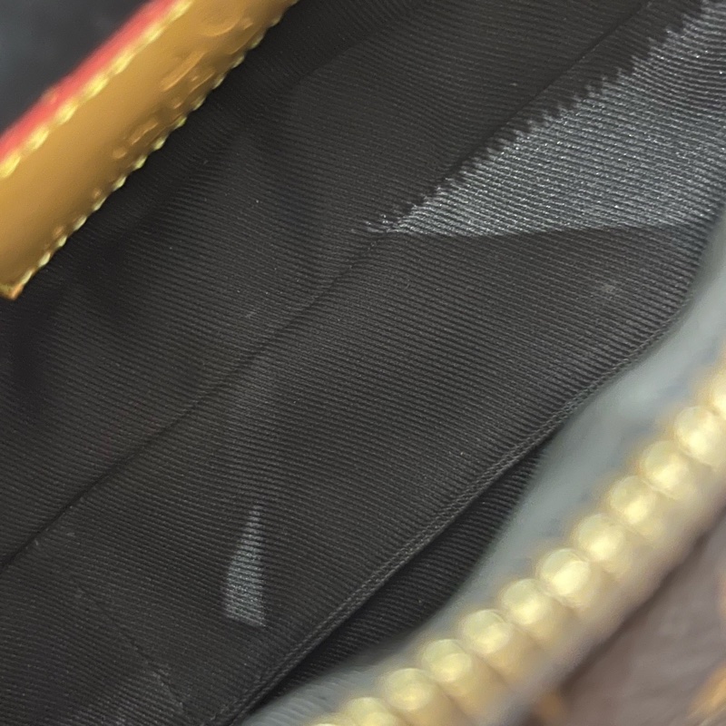 LV x Nigo 聯名 老花滿印拉鍊 帆布塗層鴨子包單肩斜挎包 芯片款 附件：肩帶。-8