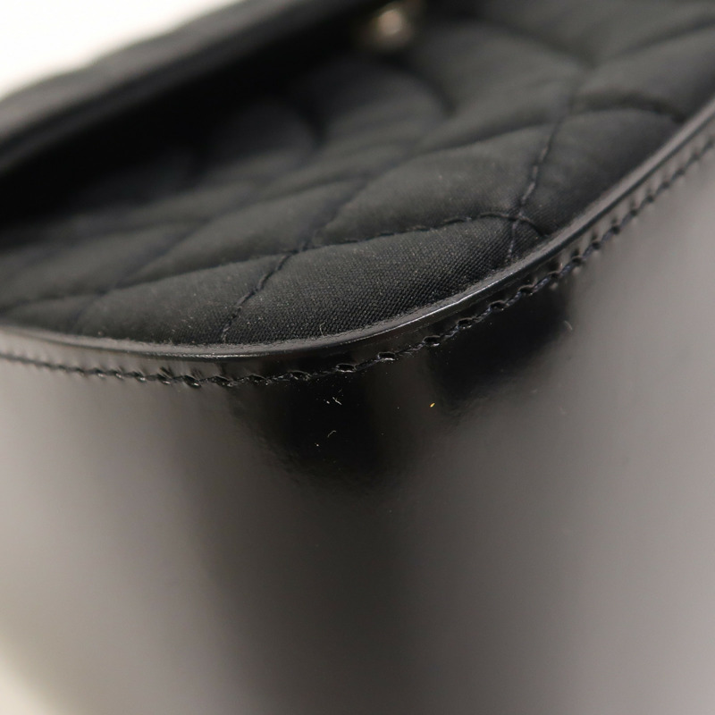 BALLY 尼龍/牛皮皮革Hand Bag銀扣手挽袋-10