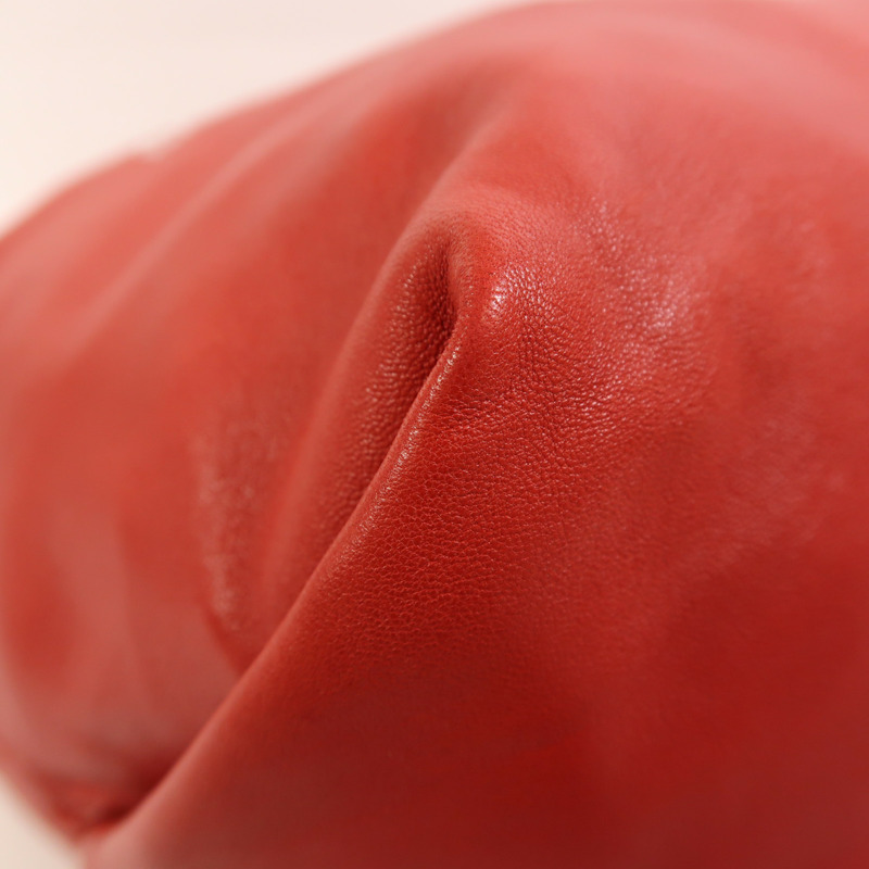 SAINT LAURENT 羊皮皮革Teddy Bucket銀扣肩背袋-10