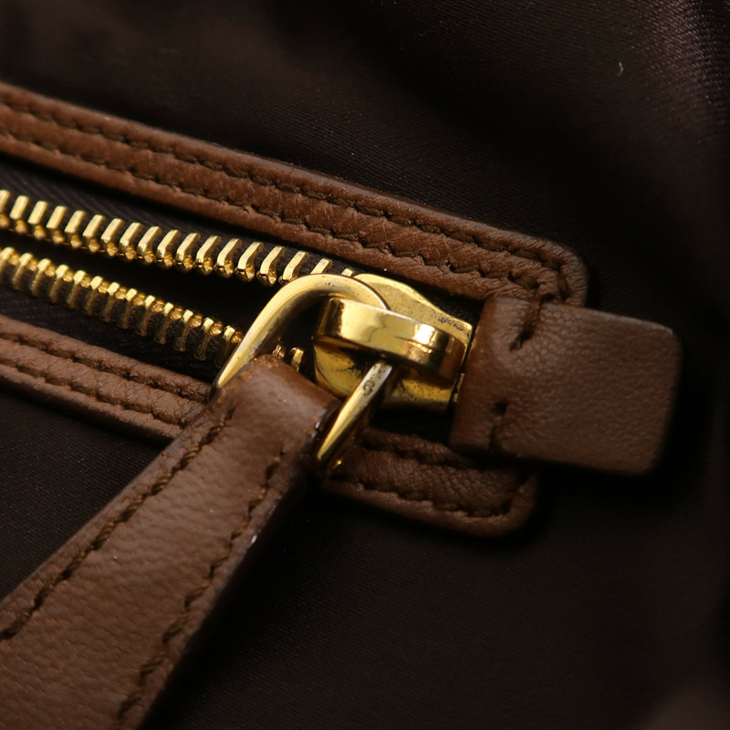 Miu Miu 牛皮皮革2 Way Shoulder金扣手挽肩背兩用袋-21