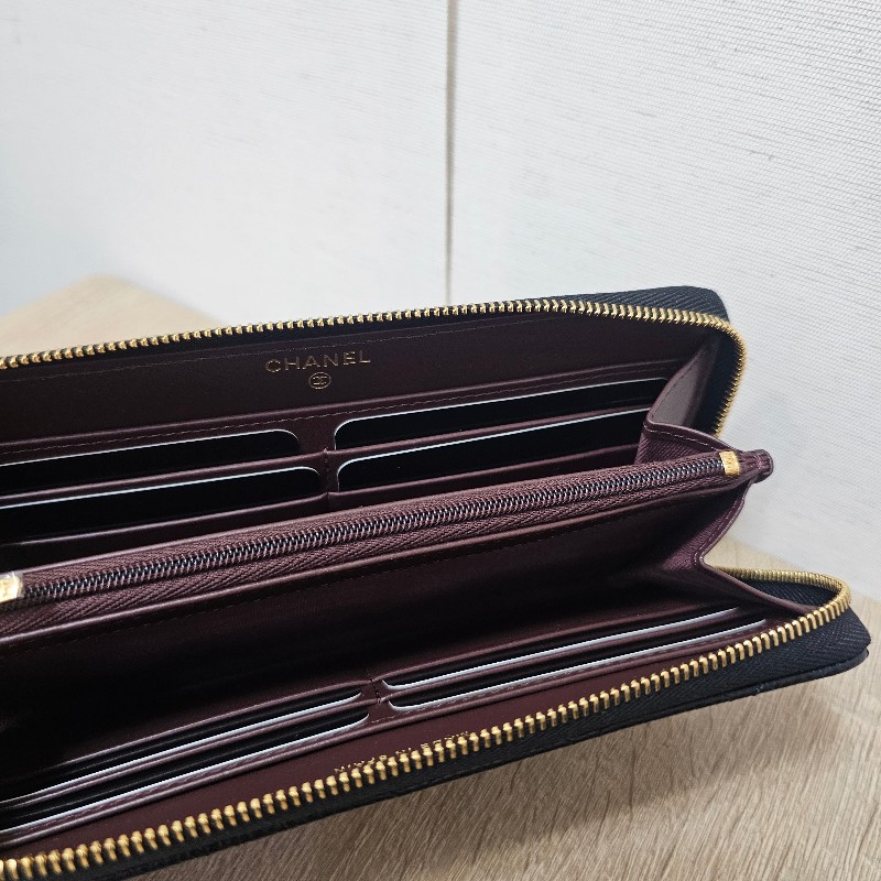 [未使用新品品況超新❣️] Chanel黑荔枝皮金釦拉鏈長夾-12