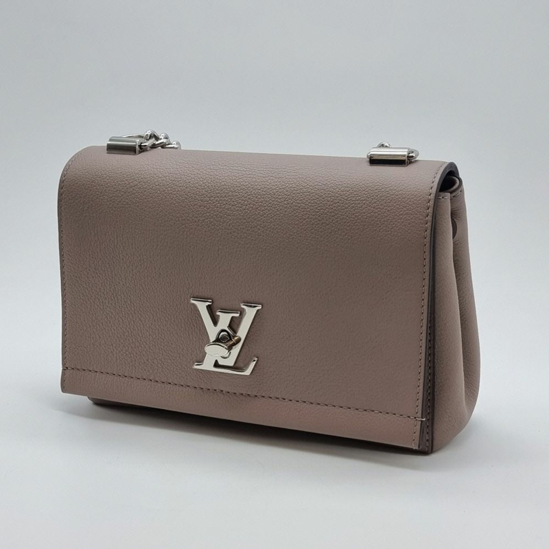 【包稅】LOUIS VUITTON 全新未使用 M42279 Lock Me 2 BB 單肩包 LOB061833-1