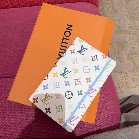 LOUIS VUITTON x村上隆 筆記本 聯名款