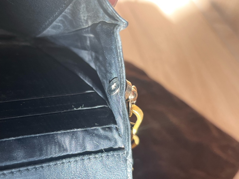 中古美品 Chanel 雙 C 荔枝紋斜背包-5