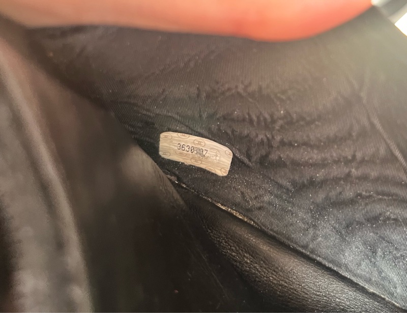 中古美品 Chanel 雙 C 荔枝紋斜背包-22