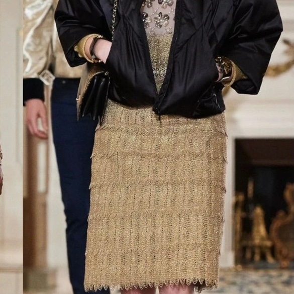 ❤️CHANEL 走秀款 短款羽絨外套-2