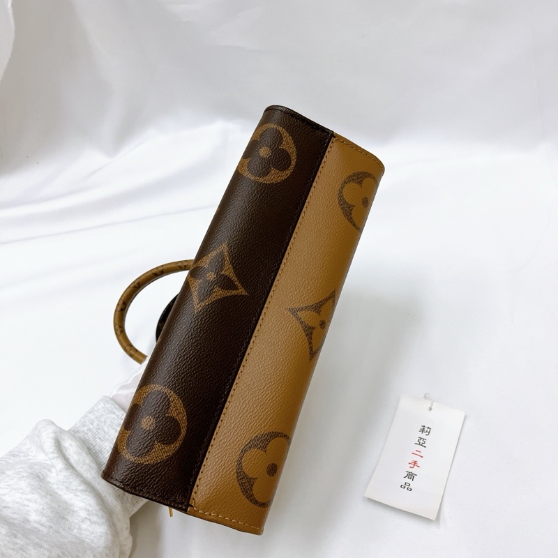 莉亞精品♡ Lv On the go 拼色橫版 二手美包-6