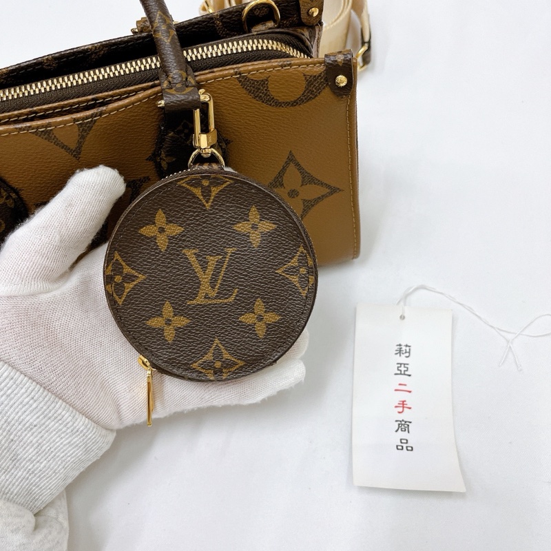莉亞精品♡ Lv On the go 拼色橫版 二手美包-13