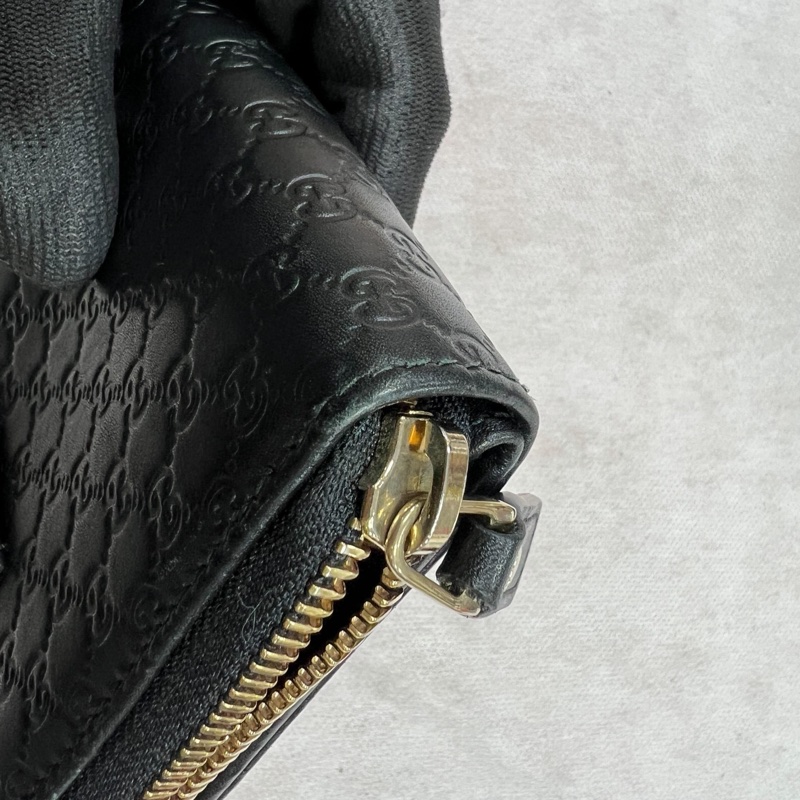經典不敗|Gucci Guccissima 黑色牛皮拉鍊短夾(附原廠盒裝、防塵袋)-8