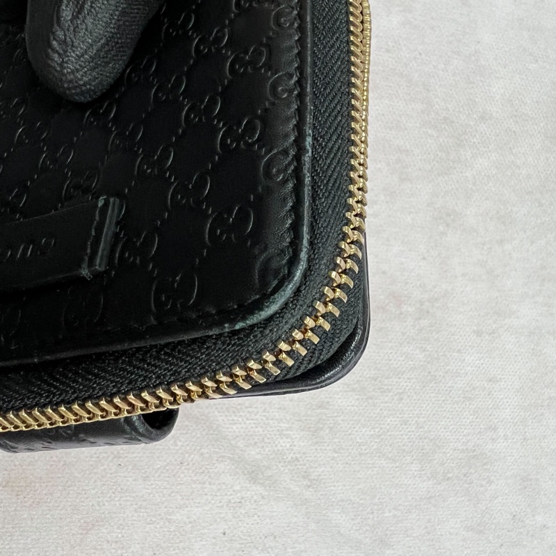 經典不敗|Gucci Guccissima 黑色牛皮拉鍊短夾(附原廠盒裝、防塵袋)-10