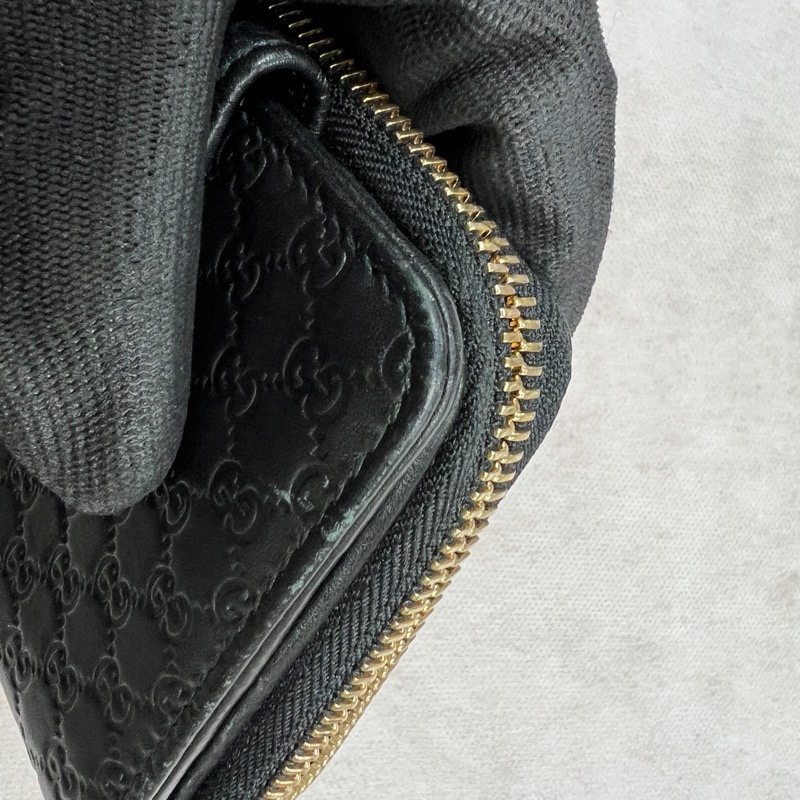 經典不敗|Gucci Guccissima 黑色牛皮拉鍊短夾(附原廠盒裝、防塵袋)-23