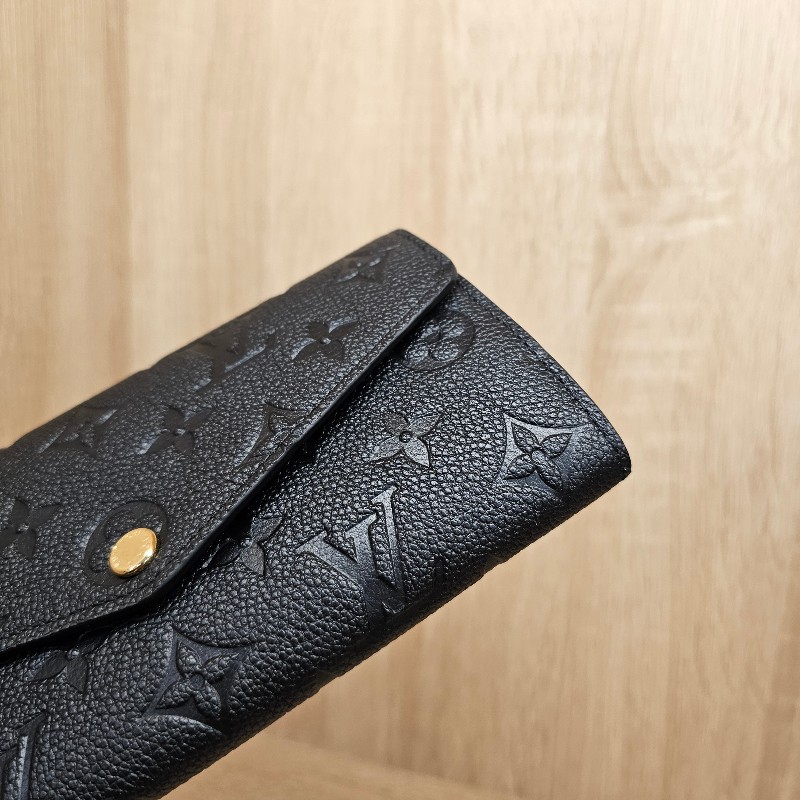 [品況新 經典LV長夾❣️] LV黑牛皮壓紋金釦Sarah信封長夾-3