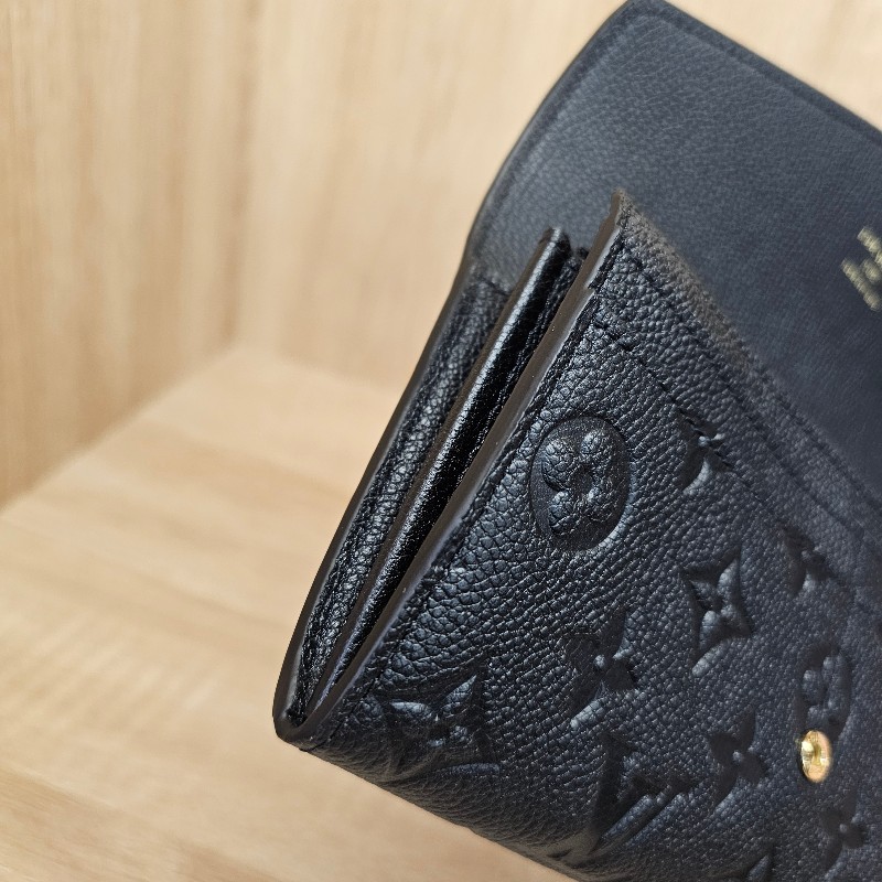 [品況新 經典LV長夾❣️] LV黑牛皮壓紋金釦Sarah信封長夾-16