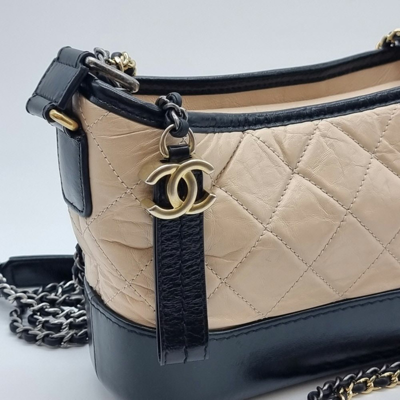 【包稅】CHANEL Gabrielle Hobo Bag 米色 CHB070131-2