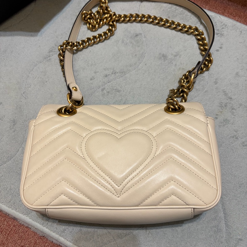 GUCCI MARMONT 氣質米白-1