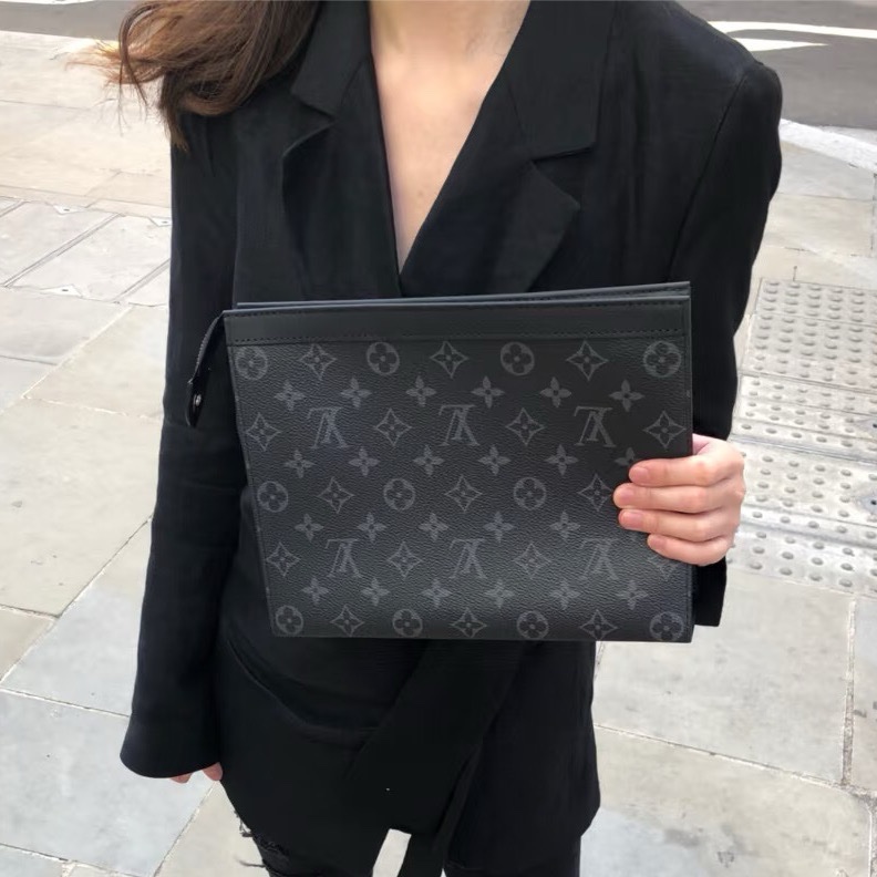莉亞精品♡LV M61692 黑灰老花手拿包 二手-1