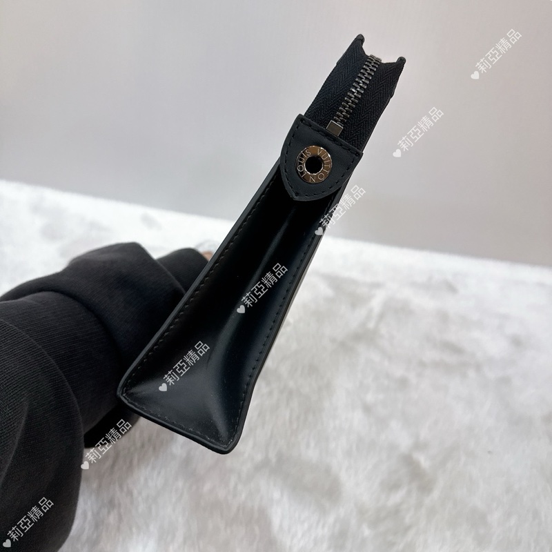 莉亞精品♡LV M61692 黑灰老花手拿包 二手-6