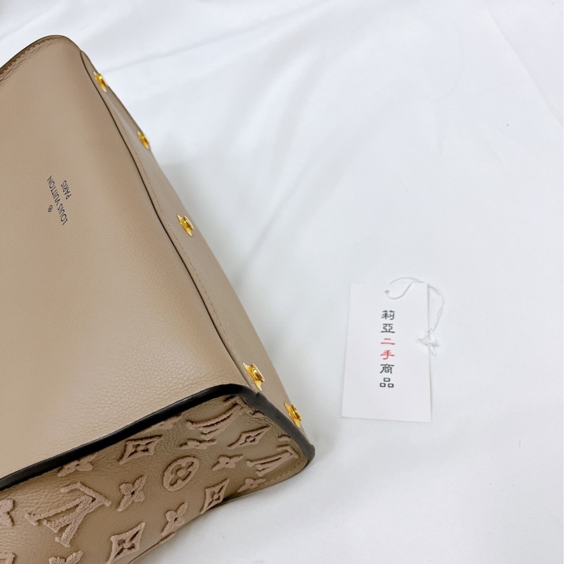 莉亞精品♡LV M53825 ON MY SIDE MM 奶茶拼色托特斜背包 二手-8