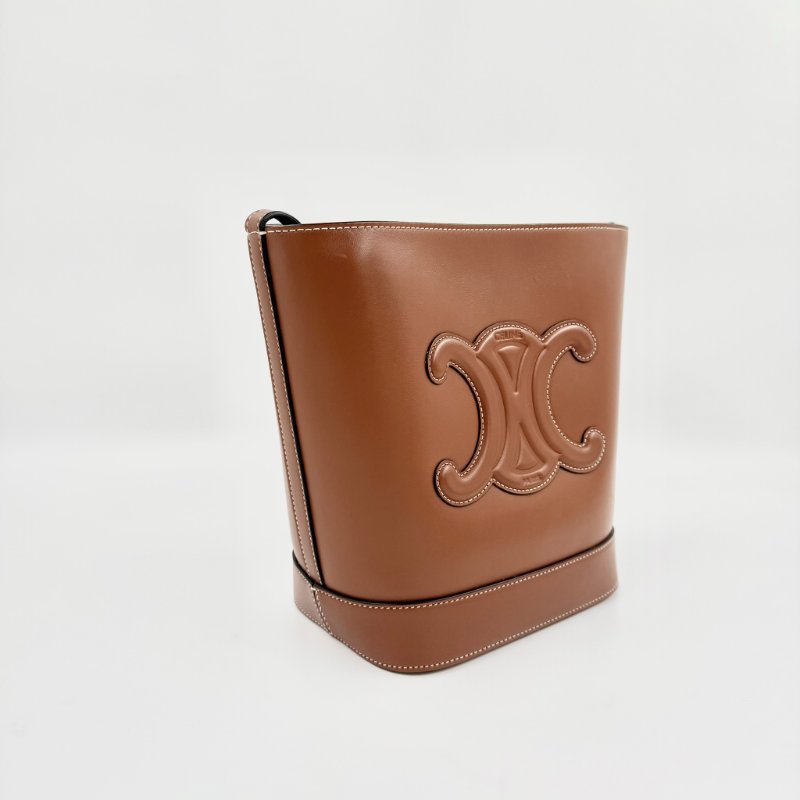 CELINE - 焦糖色牛皮 CUIR TRIOMPHE凱旋門水桶包(小號)-3