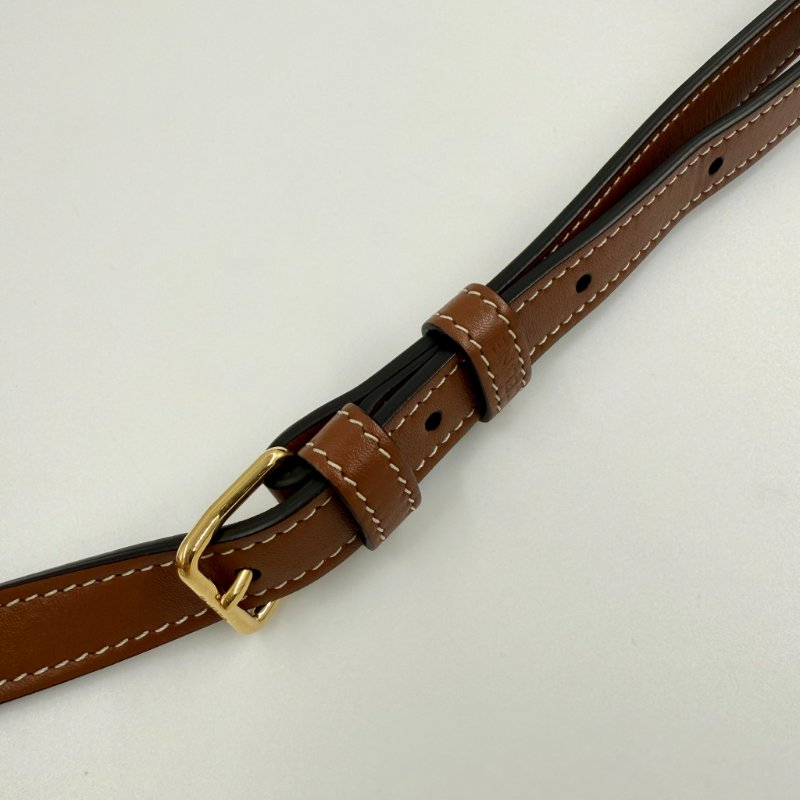 CELINE - 焦糖色牛皮 CUIR TRIOMPHE凱旋門水桶包(小號)-19