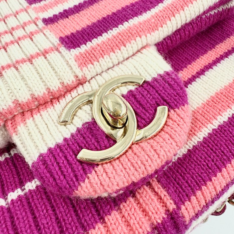 CHANEL - 粉紅色銀釦條紋針織包-13
