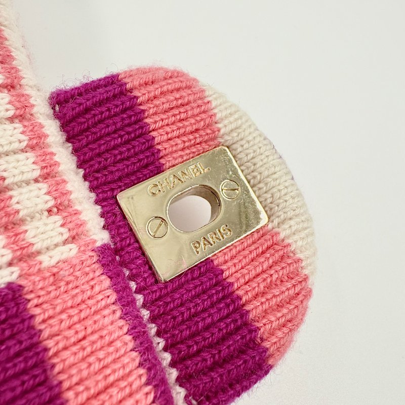 CHANEL - 粉紅色銀釦條紋針織包-14