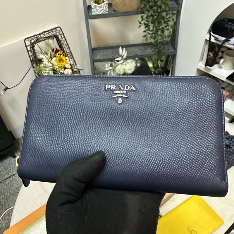PRADA 海軍藍長夾-6