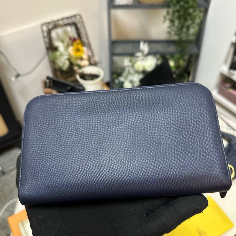 PRADA 海軍藍長夾-7