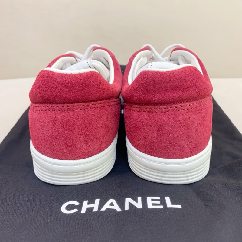 Chanel香奈兒 紅色麂皮logo板鞋休閒鞋平底鞋  99 新36.5碼-1