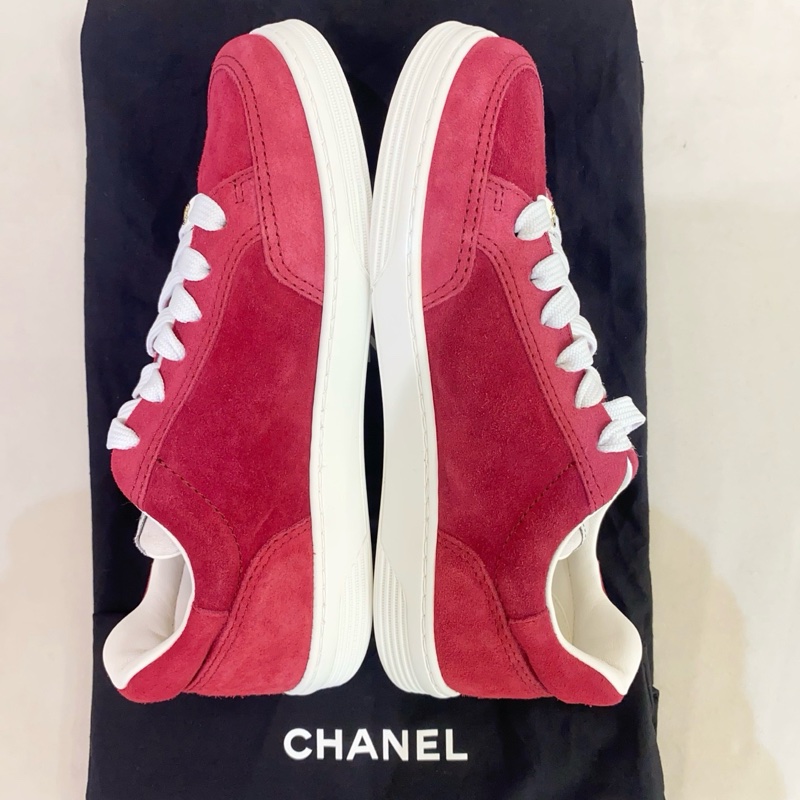 Chanel香奈兒 紅色麂皮logo板鞋休閒鞋平底鞋  99 新36.5碼-3