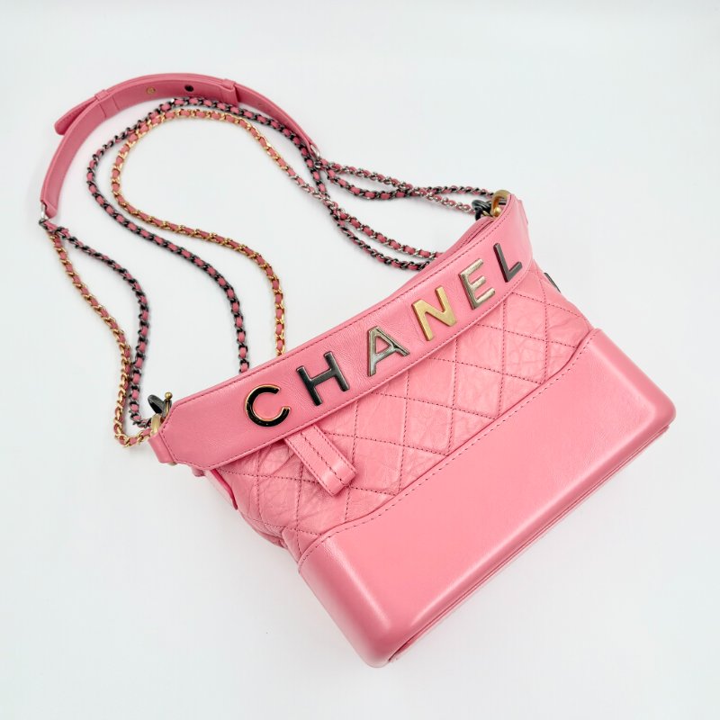 CHANEL - 粉色羊皮菱格流浪包-中號-0