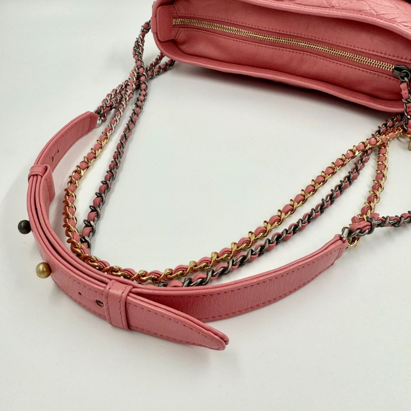 CHANEL - 粉色羊皮菱格流浪包-中號-17
