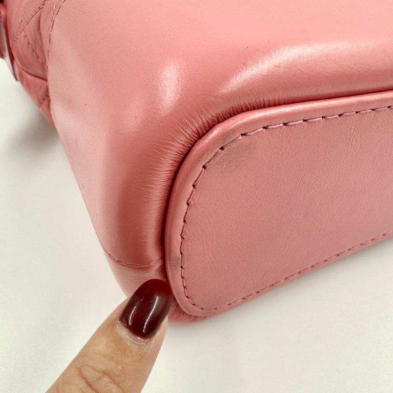 CHANEL - 粉色羊皮菱格流浪包-中號-25