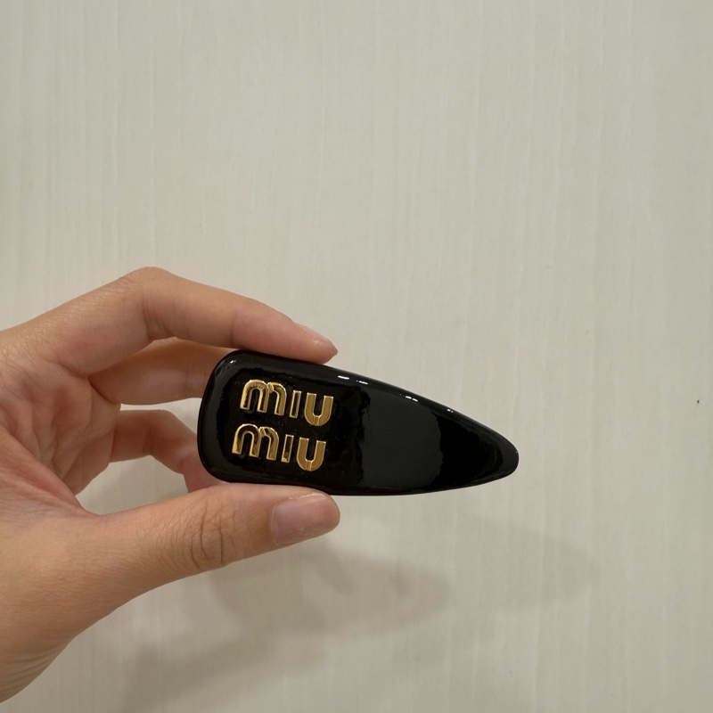 miumiu 髮夾 miu miu 髮夾 黑金-6