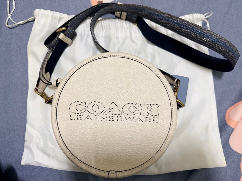 Coach小圓餅包-0