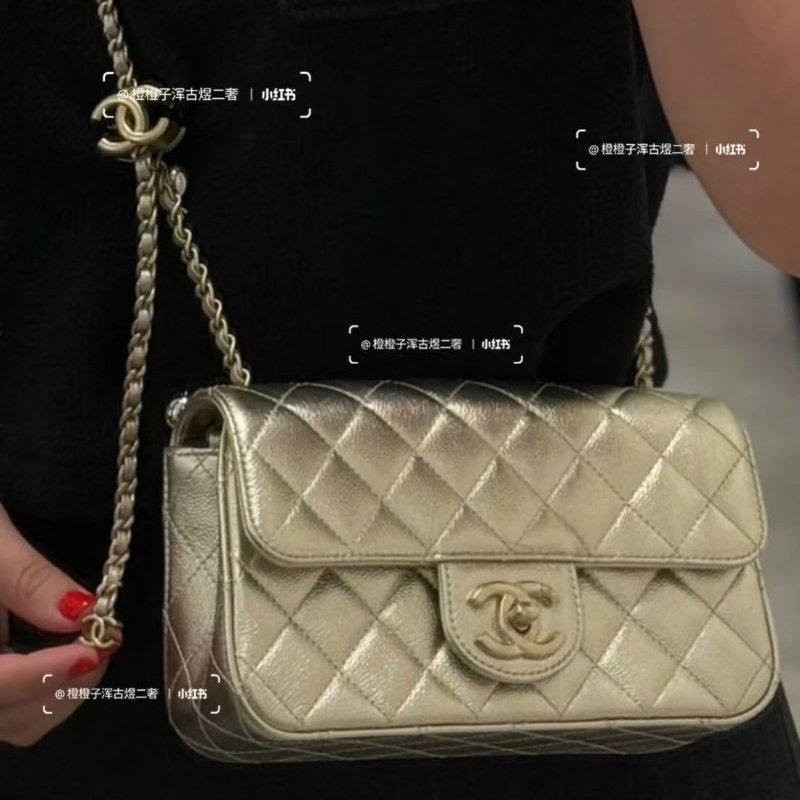 CHANEL - 金色荔枝皮雙c調節釦 Mini CF-3