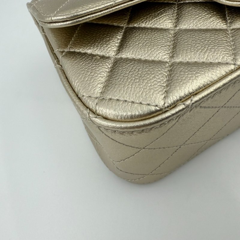 CHANEL - 金色荔枝皮雙c調節釦 Mini CF-8